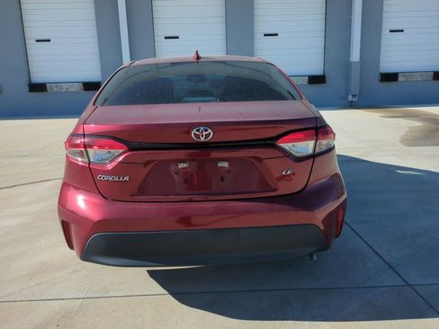 Used 2023 Toyota Corolla LE FWD image 3
