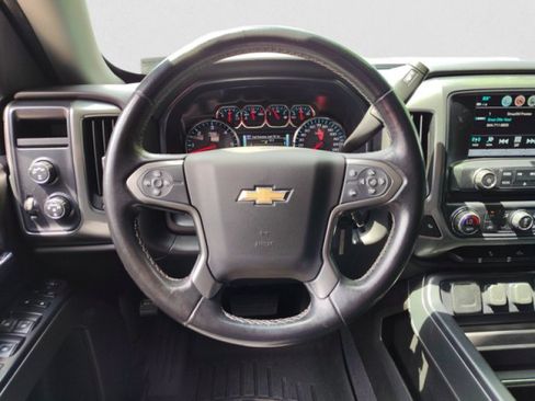 Used 2018 Chevrolet Silverado 1500 LT w/ All Star Edition AWD/4WD image 14