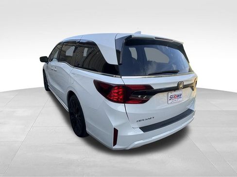 Used 2025 Honda Odyssey Sport-L image 8