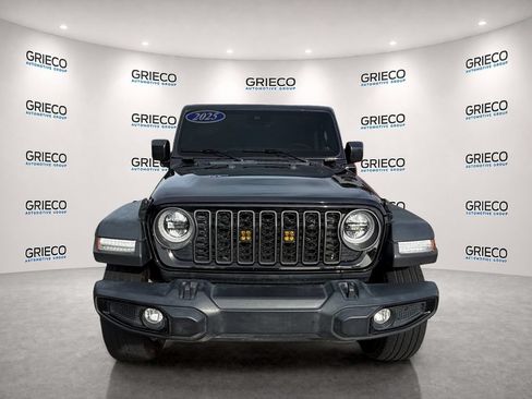Used 2025 Jeep Wrangler Unlimited Sport S 4xe w/ Convenience Group AWD/4WD image 2