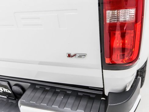 Used 2021 Chevrolet Colorado LT w/ LT Convenience Package RWD image 7