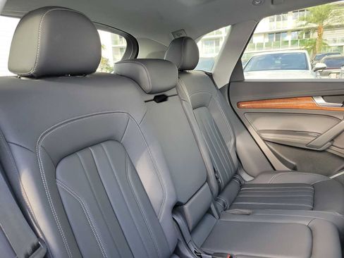 Certified 2023 Audi Q5 2.0T Premium Plus w/ Premium Plus Package AWD/4WD image 17