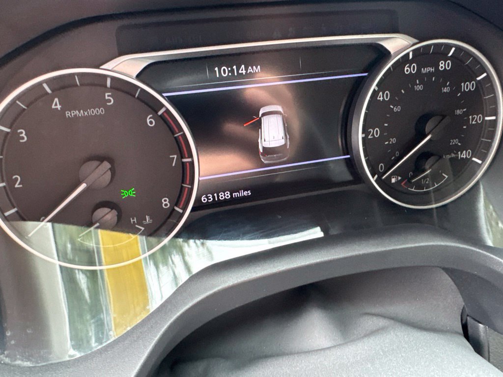 Used 2025 Nissan Rogue SV AWD/4WD image 11