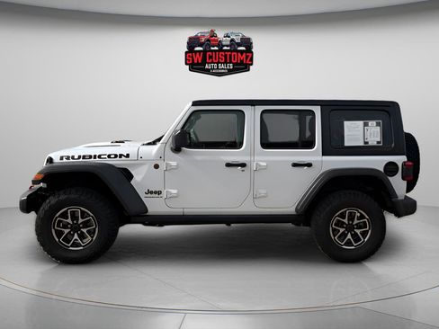 Used 2024 Jeep Wrangler Unlimited Rubicon image 4