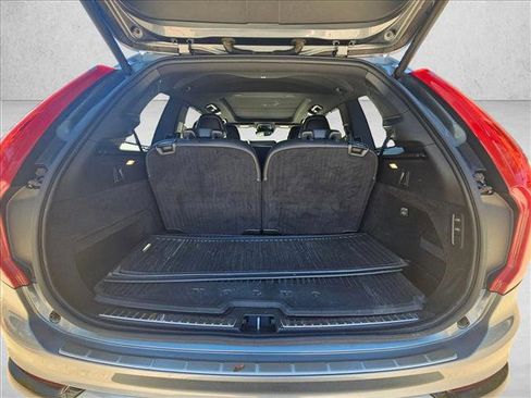 Used 2019 Volvo XC90 T6 R-Design w/ Advanced Package image 10