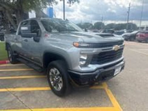 Used 2025 Chevrolet Silverado 2500 Custom w/ Custom Value Package AWD/4WD image 1