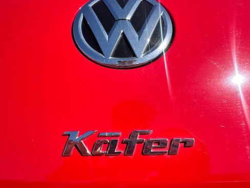 Used 2014 Volkswagen Beetle 2.5 FWD image 9