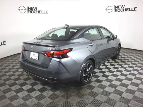 Certified 2025 Nissan Versa SR w/ Trunk Package image 5