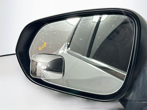 Used 2024 Lexus RX 350 Premium w/ Accessory Package (Z1) FWD image 16
