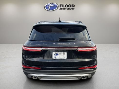 Used 2025 Lincoln Corsair Reserve image 6