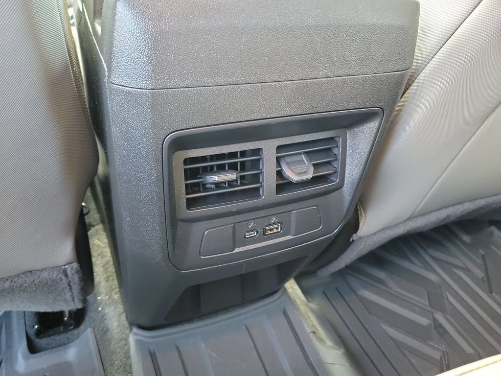 Used 2024 Chevrolet Colorado ZR2 w/ Technology Package AWD/4WD image 20