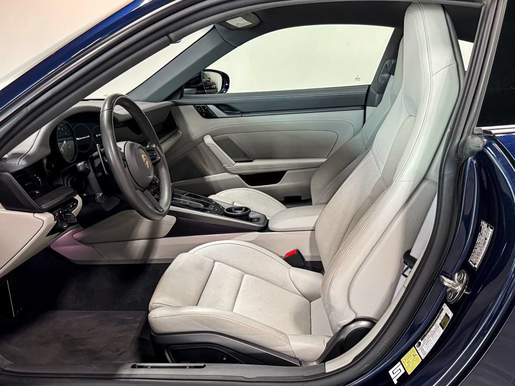 Used 2021 Porsche 911 GT3 RS image 8