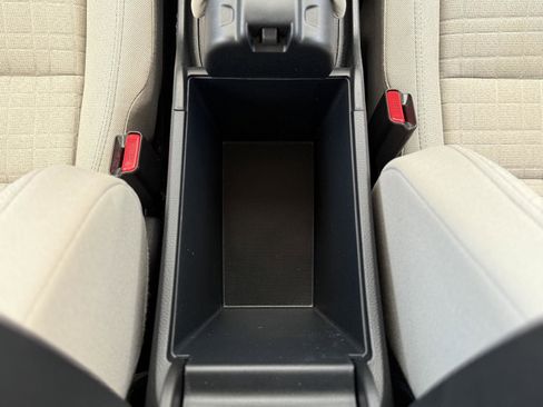 Certified 2023 Honda HR-V LX image 19