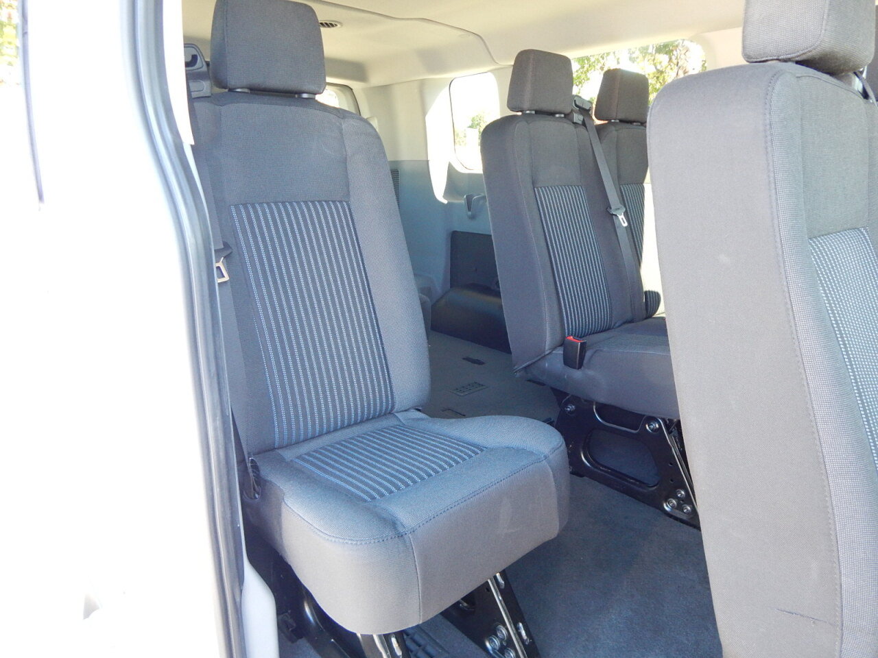 Used 2018 Ford Transit 350 XL RWD image 13