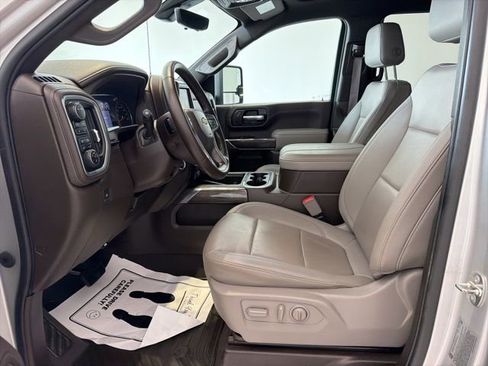 Certified 2023 Chevrolet Silverado 2500 LTZ w/ LTZ Convenience Package AWD/4WD image 14