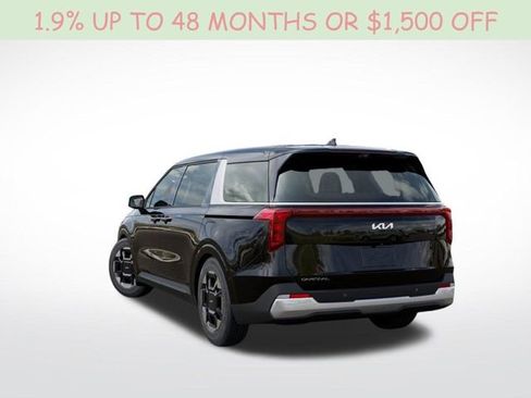 New 2026 Kia Carnival EX FWD image 5