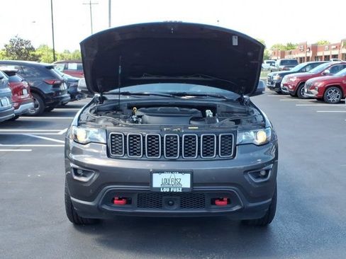 Used 2021 Jeep Grand Cherokee Trailhawk w/ Trailhawk Luxury Group AWD/4WD image 32