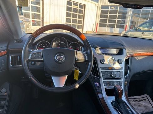 Used 2011 Cadillac CTS Luxury image 13