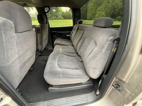 Used 2002 Chevrolet Silverado 2500 LS w/ Electrical Convenience Pkg RWD image 14