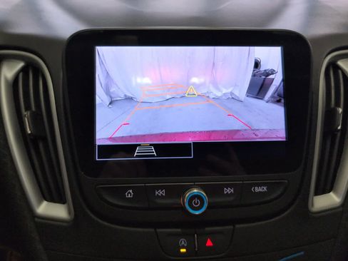 Used 2024 Chevrolet Malibu LT image 31