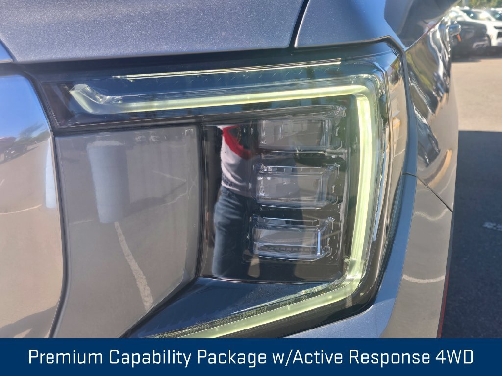 Certified 2024 GMC Yukon XL Denali AWD/4WD image 8