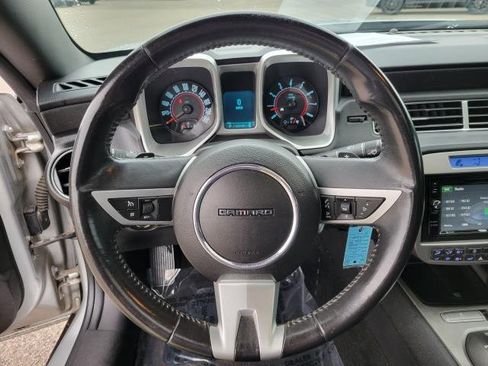 Used 2010 Chevrolet Camaro LT image 16