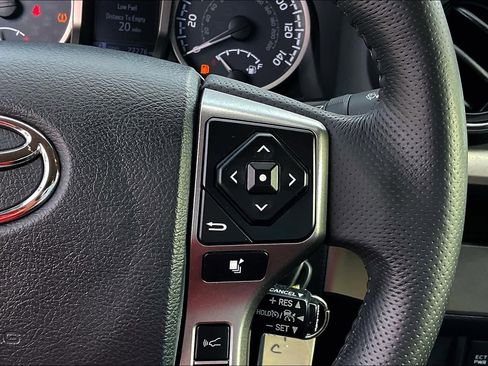 Used 2019 Toyota Tacoma SR5 image 23