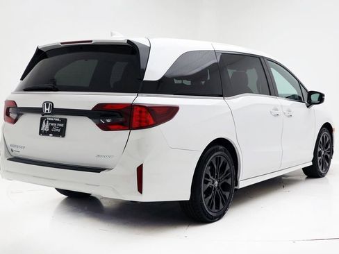 Used 2025 Honda Odyssey Sport-L image 8