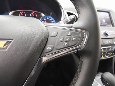 Used 2024 Chevrolet Equinox LT image 21