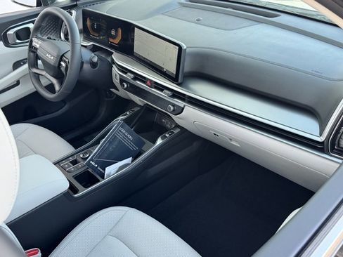 New 2026 Kia Sorento EX AWD/4WD image 8