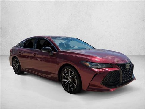Used 2019 Toyota Avalon Touring w/ Advanced Safety Package FWD image 3