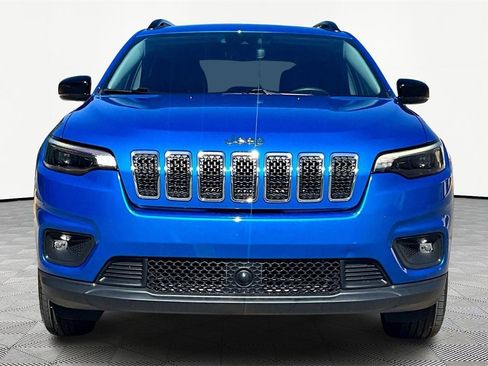 Used 2022 Jeep Cherokee Latitude Lux image 3