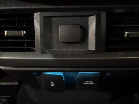 Used 2024 Ford F150 XLT w/ XLT Black Appearance Package image 14