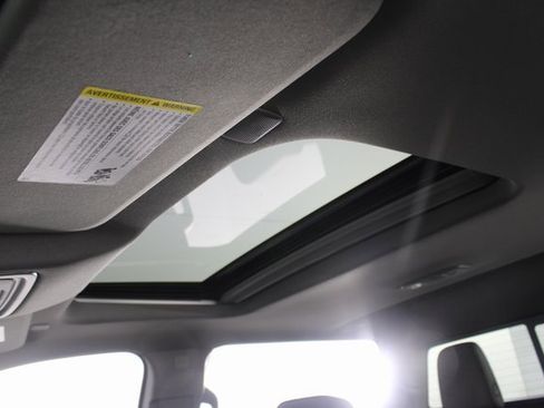 New 2026 GMC Sierra 2500 Denali w/ Denali Reserve Package image 12