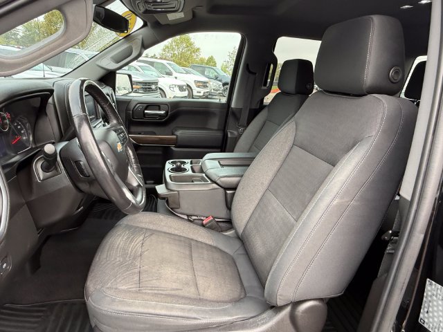Used 2019 Chevrolet Silverado 1500 LT w/ All-Star Edition AWD/4WD image 6