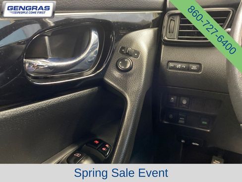 Used 2018 Nissan Rogue Sport SL w/ SL Premium Package AWD/4WD image 23