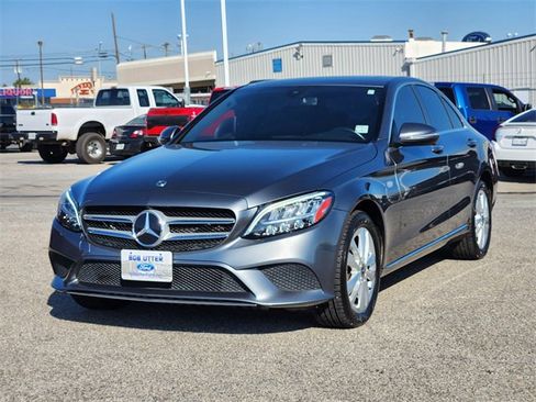 Used 2019 Mercedes-Benz C 300 4MATIC Sedan image 3