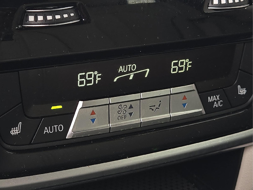 Used 2019 BMW X5 xDrive40i w/ Convenience Package AWD/4WD image 10