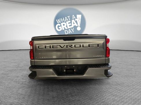 Used 2020 Chevrolet Silverado 1500 Custom w/ Custom Convenience Package image 5