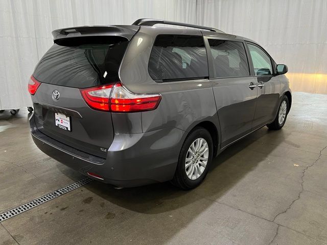 Certified 2017 Toyota Sienna XLE w/ XLE Navigation Package FWD image 4