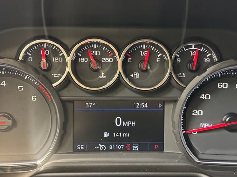Used 2021 Chevrolet Tahoe Z71 AWD/4WD image 29