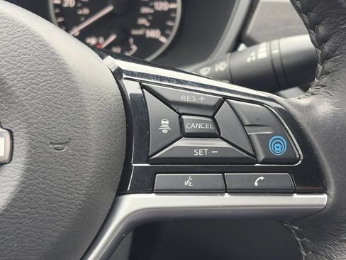 Used 2023 Nissan Altima 2.5 SV w/ SV Premium Package image 22