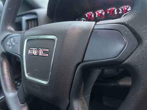 Used 2018 GMC Sierra 1500 2WD Regular Cab image 18