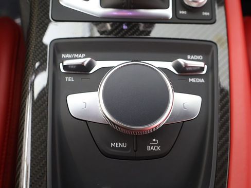 Used 2018 Audi R8 V10 w/ Carbon Exterior Package image 45