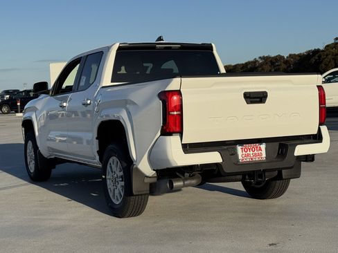 New 2026 Toyota Tacoma SR5 image 12