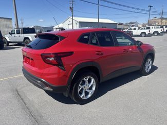 New 2026 Chevrolet Trax LS w/ LS Convenience Package video 3