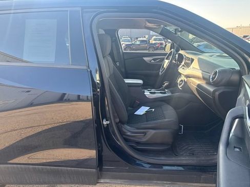 Used 2020 Chevrolet Blazer LT FWD image 18