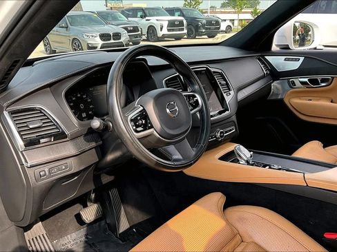 Used 2021 Volvo XC90 T8 Inscription w/ Protection Package Premier AWD/4WD image 16
