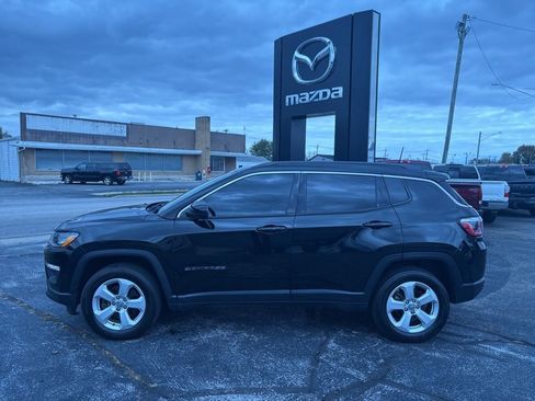 Used 2019 Jeep Compass Latitude w/ Popular Equipment Group image 2