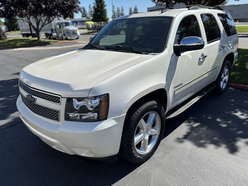 Used 2011 Chevrolet Tahoe LTZ RWD image 6